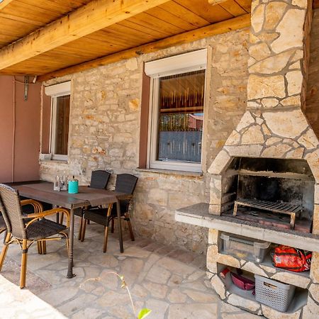 Apartment Anitea Πούλα Εξωτερικό φωτογραφία