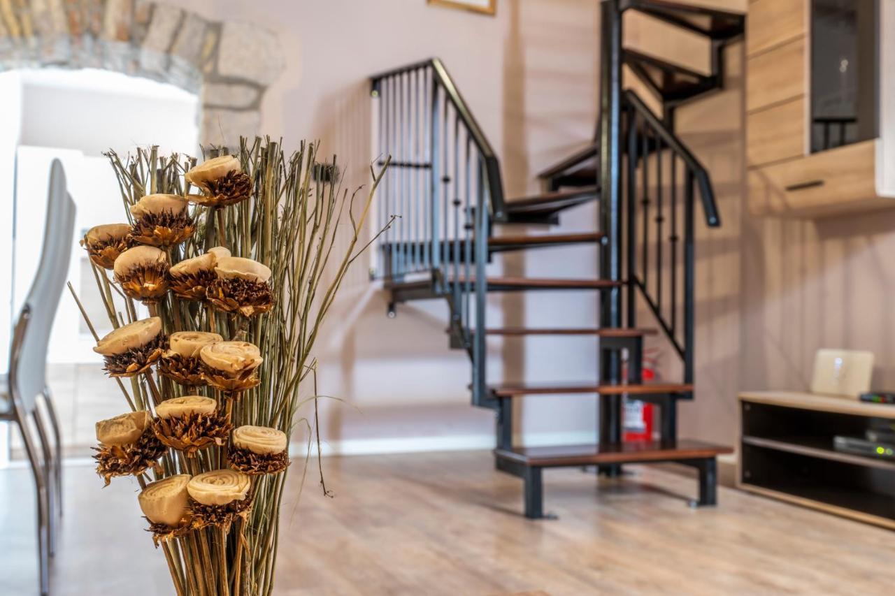 Apartment Anitea Πούλα Εξωτερικό φωτογραφία