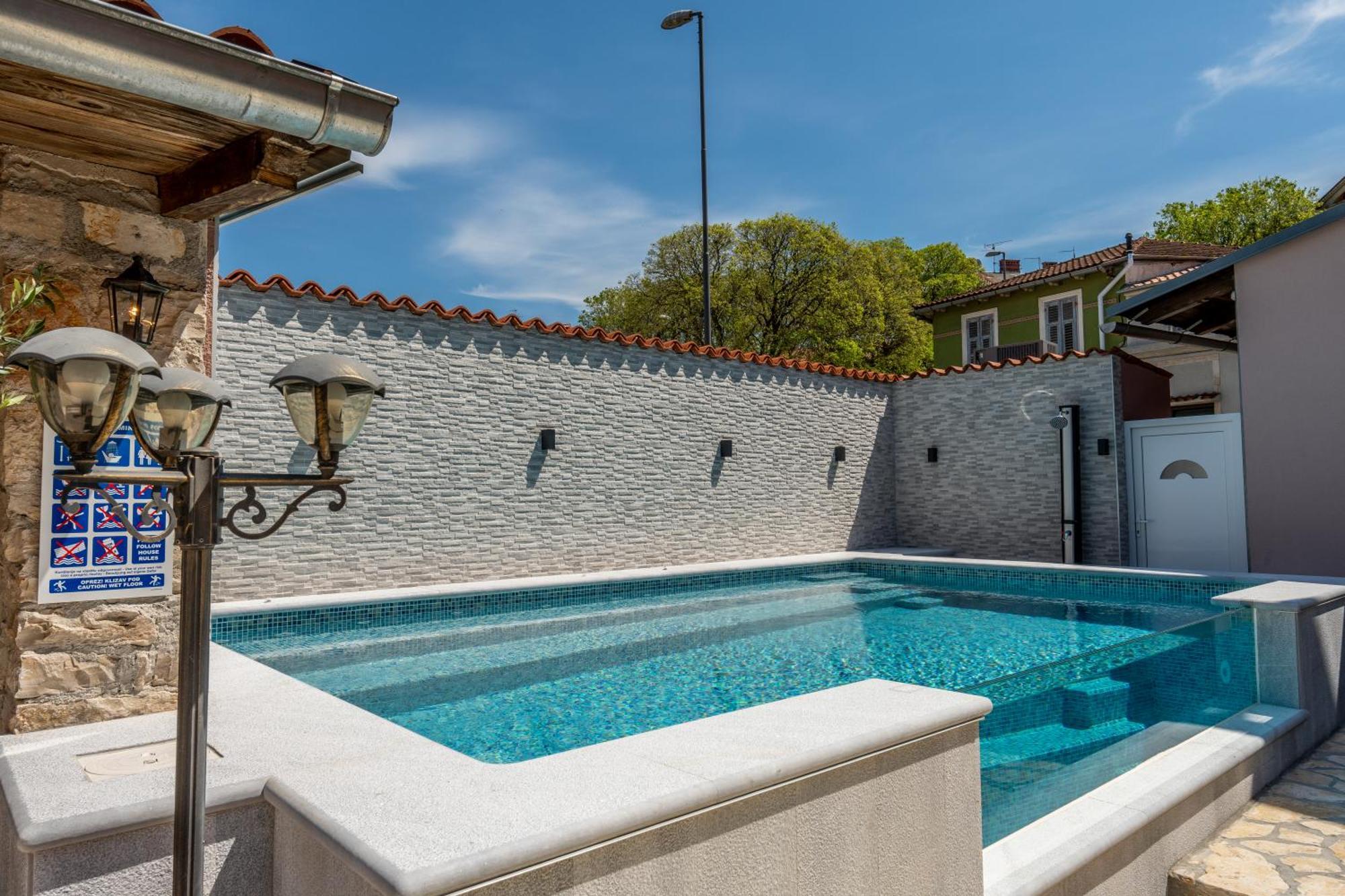 Apartment Anitea Πούλα Εξωτερικό φωτογραφία