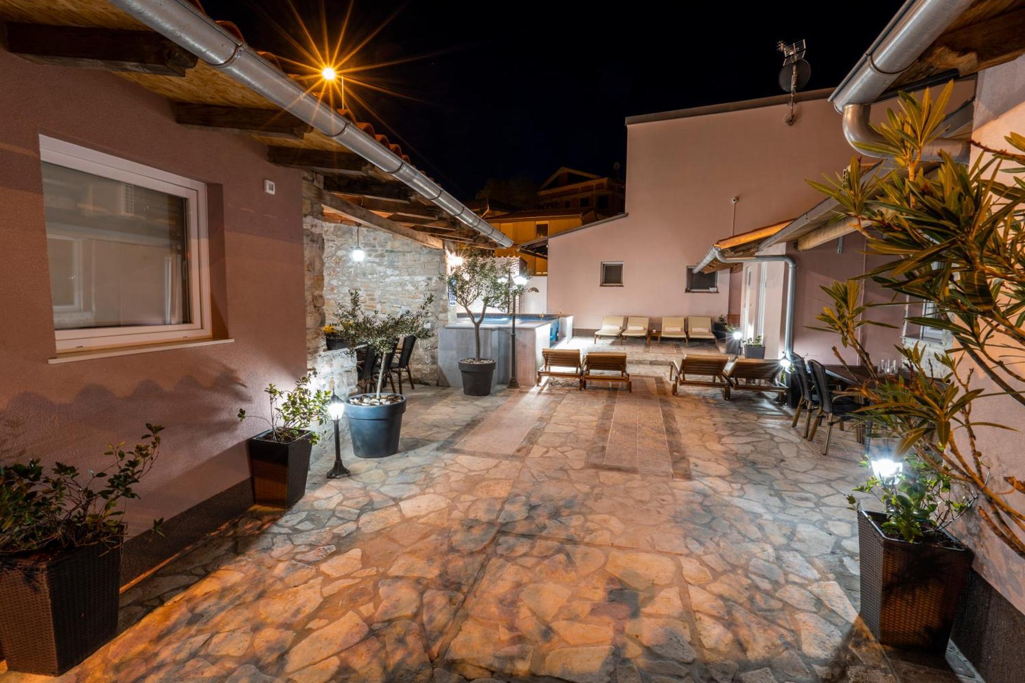 Apartment Anitea Πούλα Εξωτερικό φωτογραφία