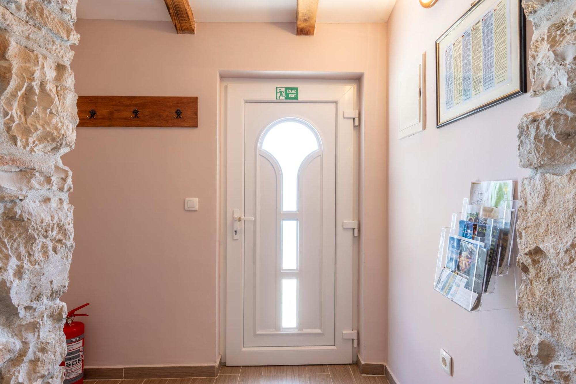 Apartment Anitea Πούλα Εξωτερικό φωτογραφία
