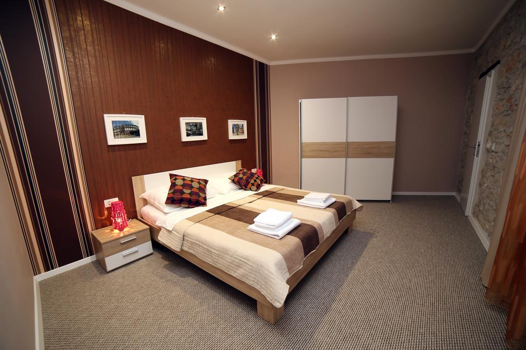 Apartment Anitea Πούλα Εξωτερικό φωτογραφία